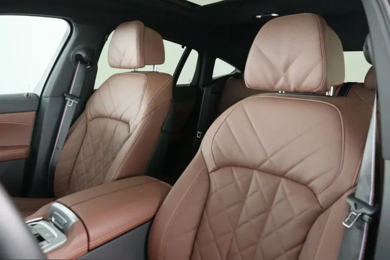 BMW X6 M60 (Seria X) din 2024 cu 32.072 km - oferta BMW201014 - foto 7