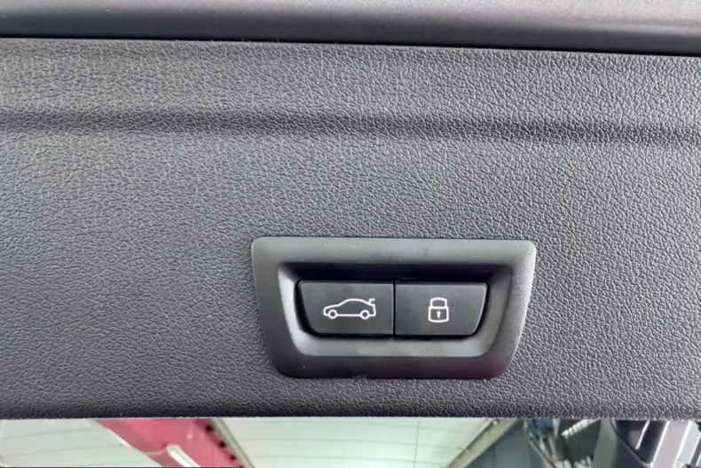 BMW X6 M (Seria X) din 2023 cu 49.998 km - oferta BMW201016 - foto 40