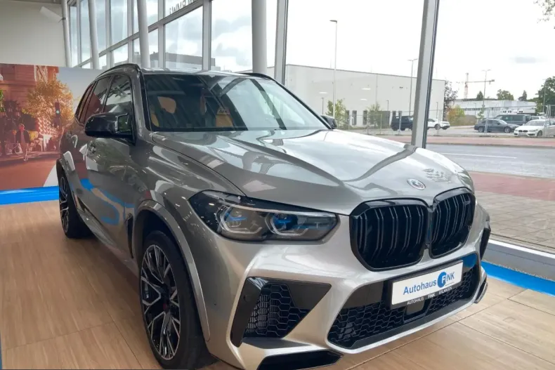 BMW X5 M (Seria X) din 2023 cu 41.993 km - oferta BMW201018 - foto 1