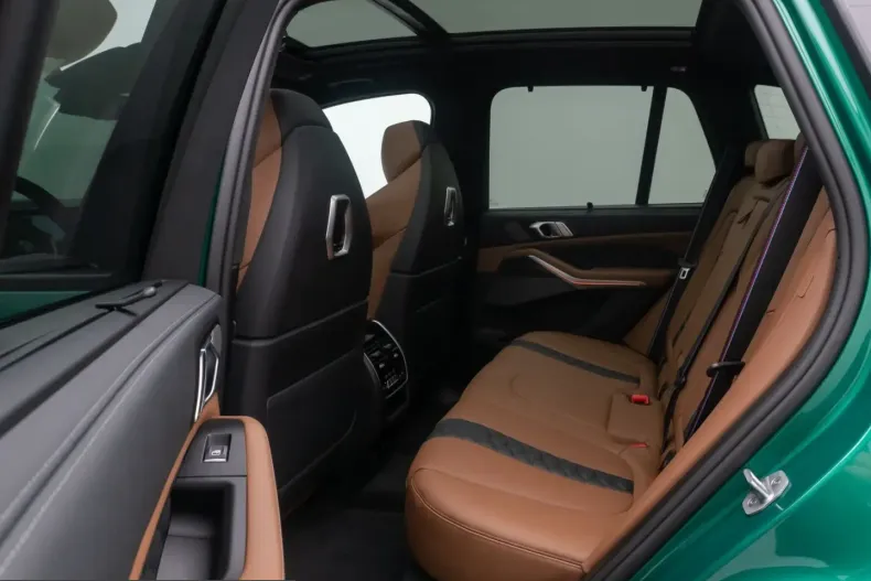 BMW X5 M (Seria X) din 2025 cu 6.987 km - oferta BMW201022 - foto 25