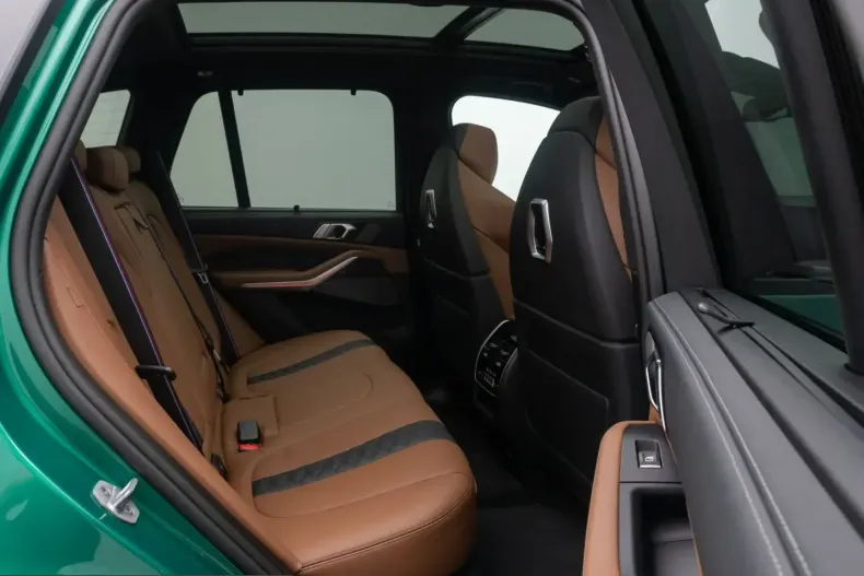 BMW X5 M (Seria X) din 2025 cu 6.987 km - oferta BMW201022 - foto 26