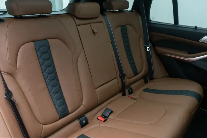 BMW X5 M (Seria X) din 2025 cu 6.987 km - oferta BMW201022 - foto 28