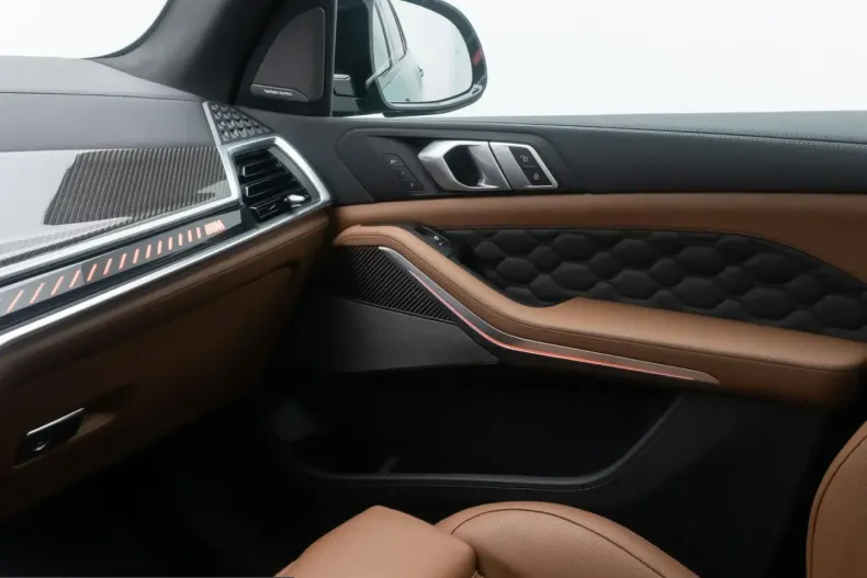 BMW X5 M (Seria X) din 2025 cu 6.987 km - oferta BMW201022 - foto 34