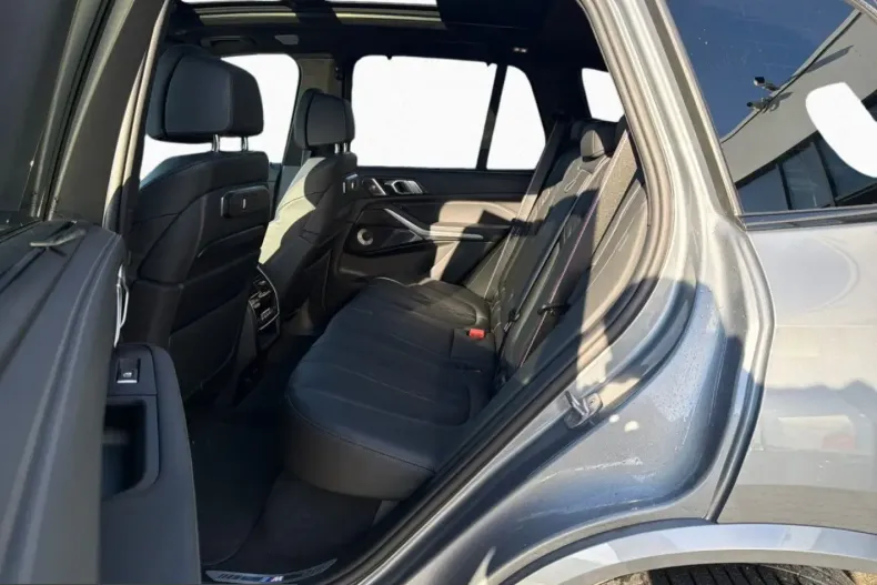 BMW X5 M60 (Seria X) din 2024 cu 38.425 km - oferta BMW201026 - foto 12