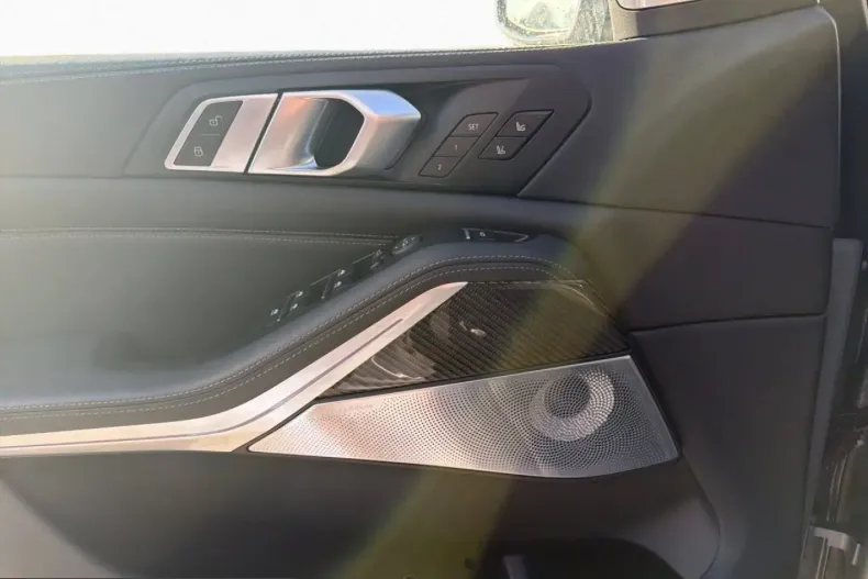 BMW X5 M60 (Seria X) din 2024 cu 38.425 km - oferta BMW201026 - foto 18