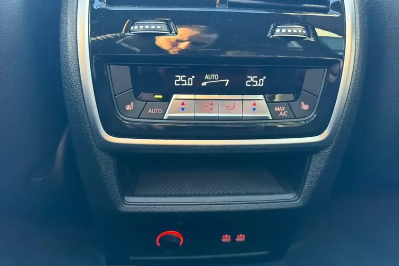 BMW X5 M60 (Seria X) din 2024 cu 38.425 km - oferta BMW201026 - foto 19