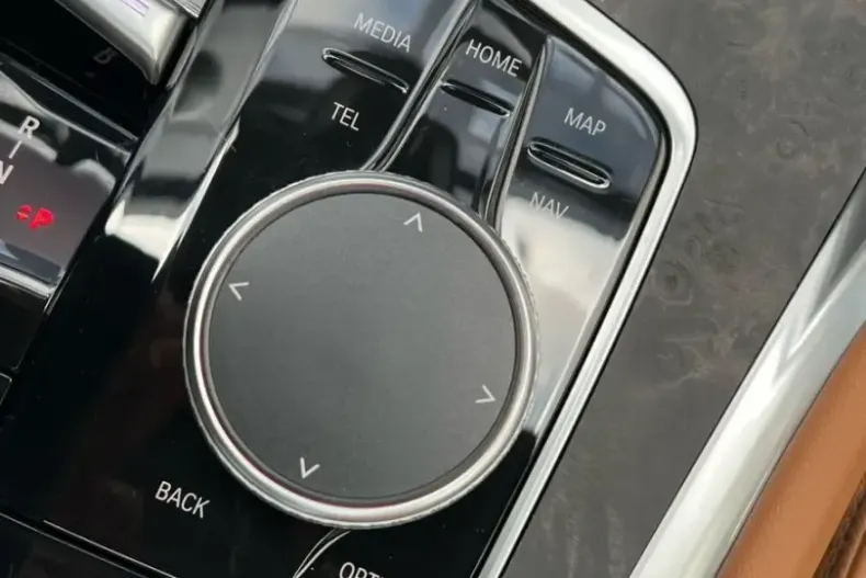 BMW X6 M60 (Seria X) din 2025 cu 23.497 km - oferta BMW201027 - foto 10