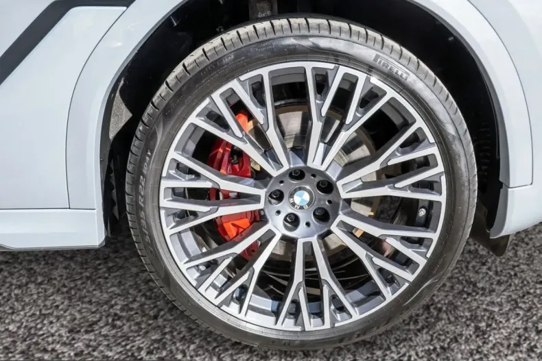 BMW X6 (Seria X) din 2025 cu 11.200 km - oferta BMW201031 - foto 4