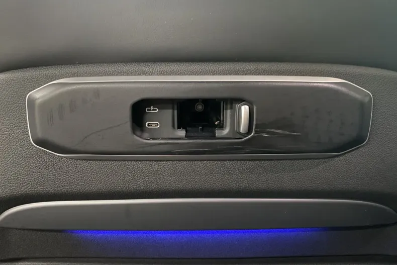 BMW X6 (Seria X) din 2025 cu 9.513 km - oferta BMW201032 - foto 19