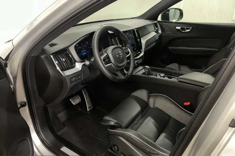 Volvo XC60 din 2021 cu 81.450 km - oferta VOL201033 - foto 5