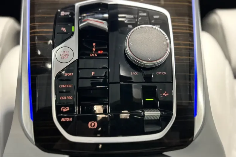 BMW X5 (Seria X) din 2025 cu 17.890 km - oferta BMW201044 - foto 27