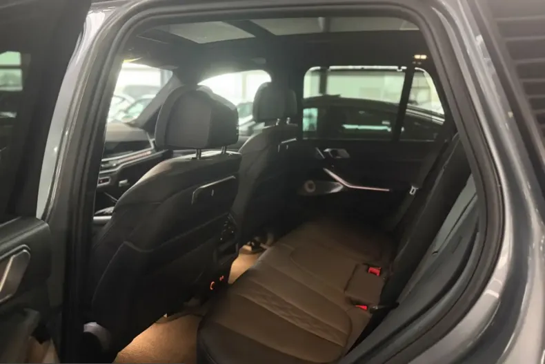 BMW X5 (Seria X) din 2025 cu 8.570 km - oferta BMW201046 - foto 9