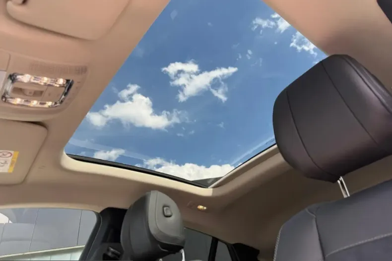 Mercedes-Benz GLE 53 AMG (Clasa GLE) din 2025 cu 14.247 km - oferta MER201052 - foto 9