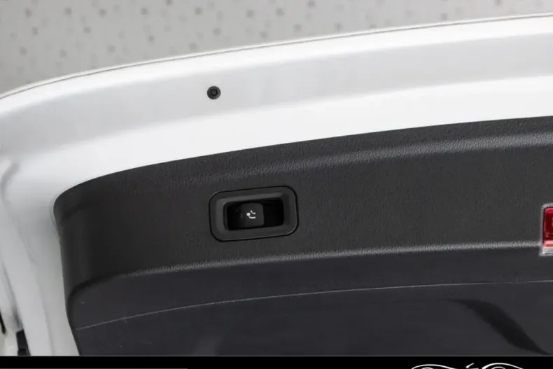 Mercedes-Benz GLE 53 AMG (Clasa GLE) din 2025 cu 16.700 km - oferta MER201053 - foto 10