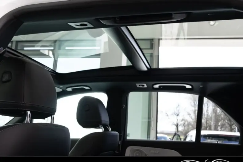 Mercedes-Benz GLE 53 AMG (Clasa GLE) din 2025 cu 16.700 km - oferta MER201053 - foto 14