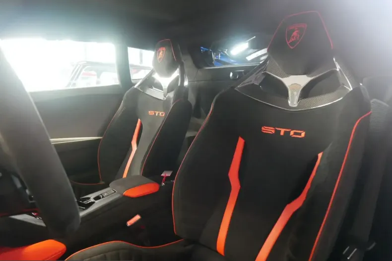 Lamborghini Huracán din 2024 cu 5.790 km - oferta LAM201056 - foto 12