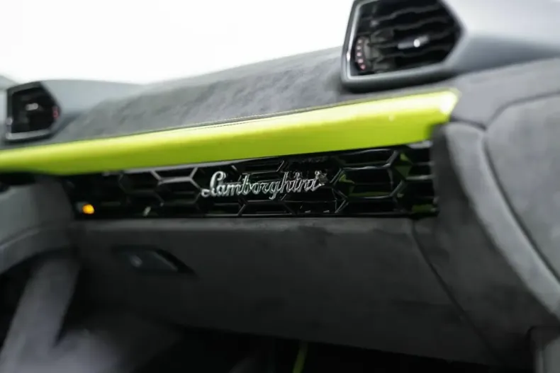 Lamborghini Huracán din 2024 cu 26.048 km - oferta LAM201057 - foto 35