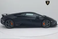 Lamborghini Huracán din 2025 cu 4.200 km - oferta LAM201058 - foto 2