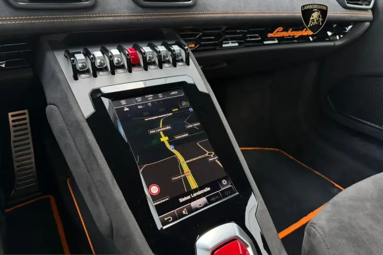 Lamborghini Huracán din 2025 cu 4.200 km - oferta LAM201058 - foto 13