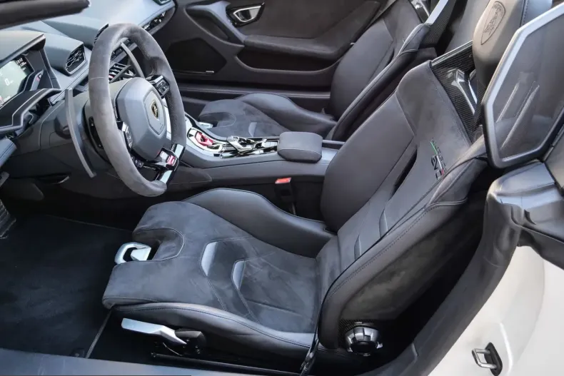 Lamborghini Huracán din 2025 cu 7.070 km - oferta LAM201059 - foto 8