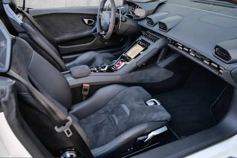 Lamborghini Huracán din 2025 cu 7.070 km - oferta LAM201059 - foto 16