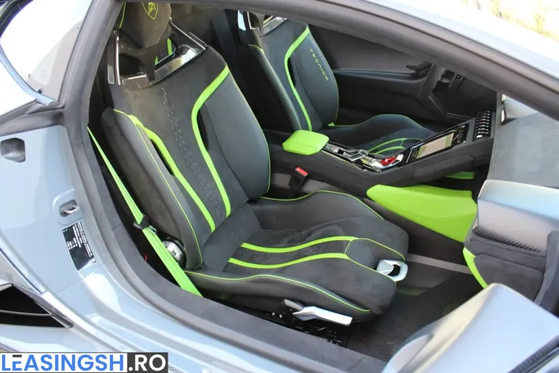 Lamborghini Huracán din 2025 cu 3.980 km - oferta LAM201060 - foto 18
