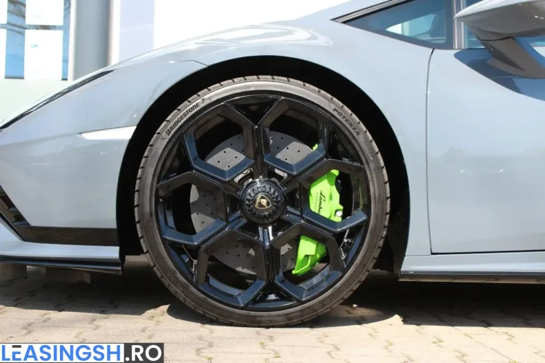 Lamborghini Huracán din 2025 cu 3.980 km - oferta LAM201060 - foto 30
