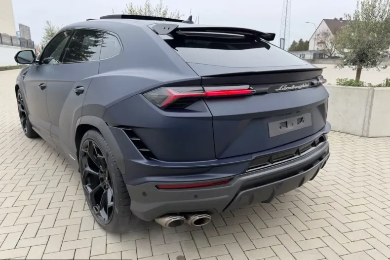Lamborghini Urus din 2025 cu 3.800 km - oferta LAM201062 - foto 18