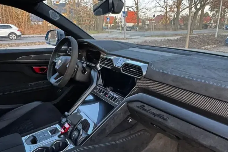 Lamborghini Urus din 2024 cu 10.000 km - oferta LAM201064 - foto 21