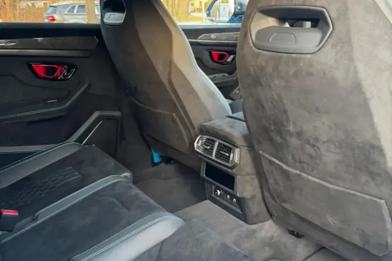 Lamborghini Urus din 2024 cu 10.000 km - oferta LAM201064 - foto 26