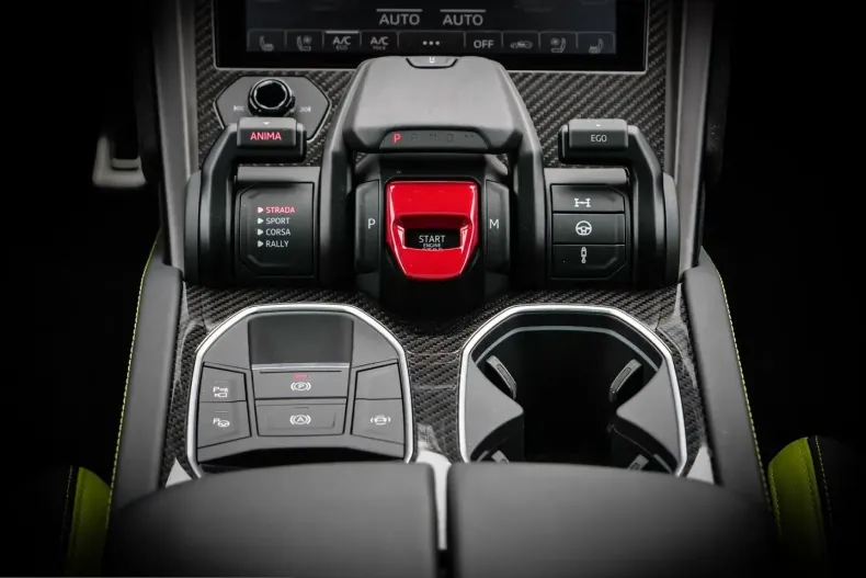 Lamborghini Urus din 2024 cu 8.100 km - oferta LAM201065 - foto 20