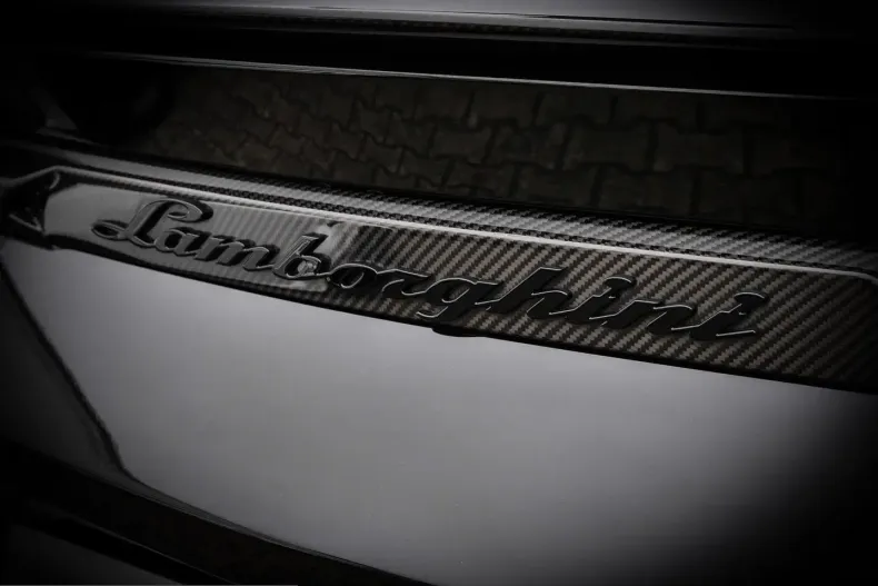 Lamborghini Urus din 2024 cu 8.100 km - oferta LAM201065 - foto 21