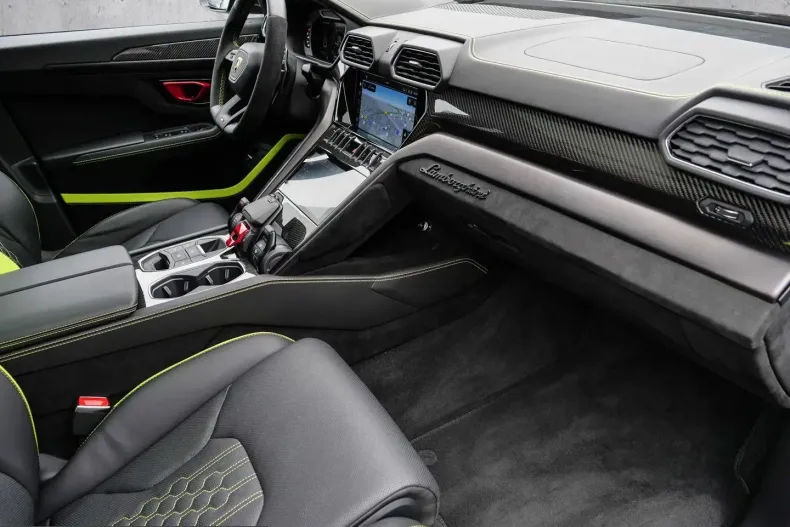 Lamborghini Urus din 2024 cu 8.100 km - oferta LAM201065 - foto 22