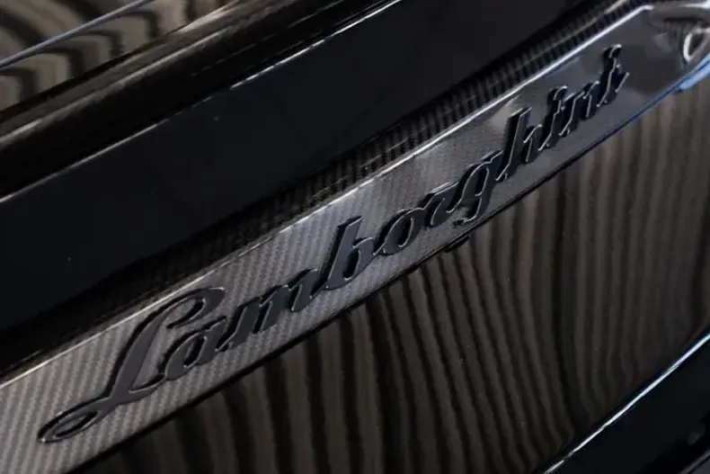 Lamborghini Urus din 2024 cu 18.500 km - oferta LAM201066 - foto 36