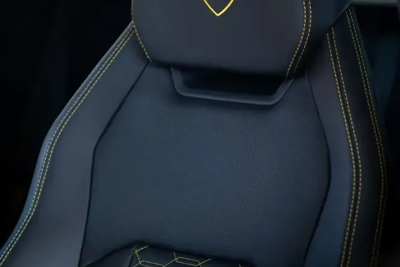 Lamborghini Urus din 2024 cu 18.500 km - oferta LAM201066 - foto 41