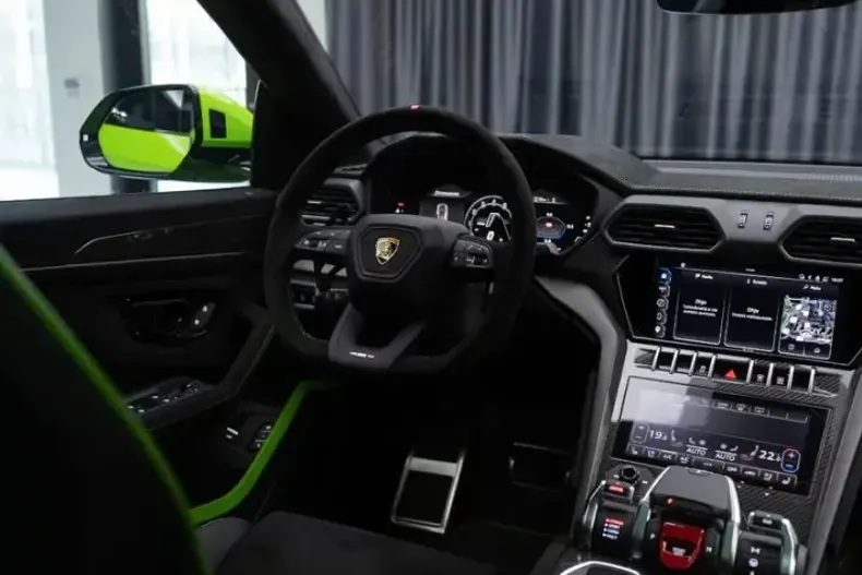 Lamborghini Urus din 2025 cu 4.600 km - oferta LAM201067 - foto 7