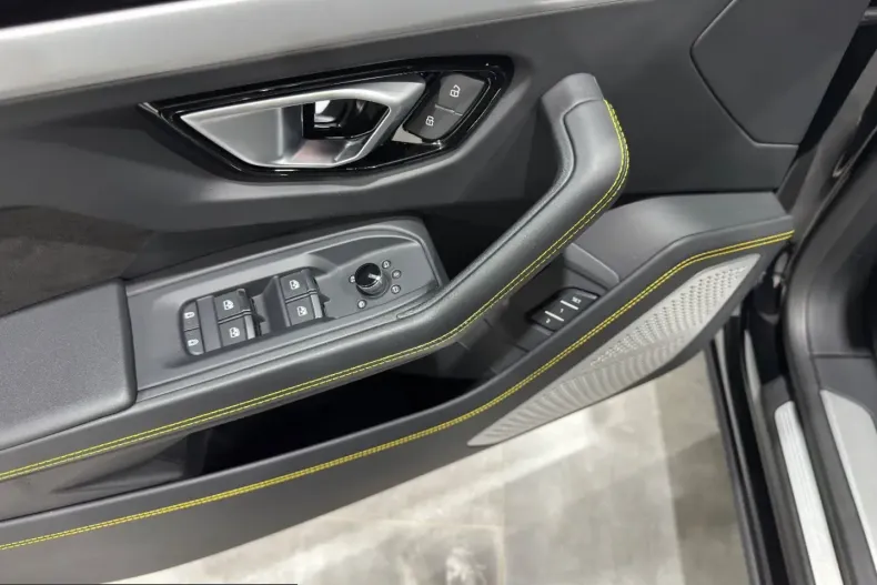 Lamborghini Urus din 2024 cu 52.400 km - oferta LAM201069 - foto 35