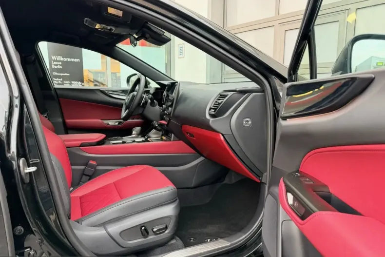 Lexus NX 350h din 2025 cu 1.654 km - oferta LEX201071 - foto 4