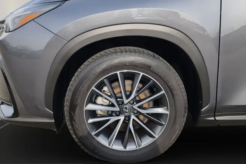 Lexus NX 350h din 2024 cu 21.514 km - oferta LEX201072 - foto 8