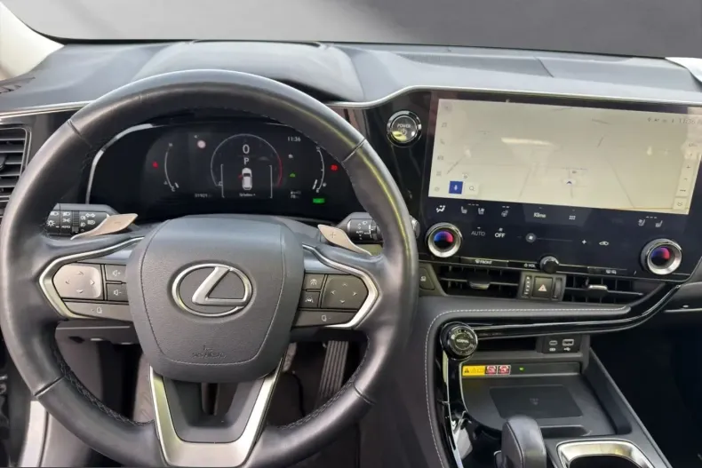 Lexus NX 350h din 2024 cu 31.920 km - oferta LEX201074 - foto 13