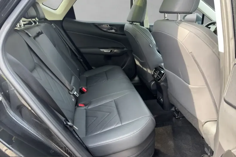 Lexus NX 350h din 2024 cu 31.920 km - oferta LEX201074 - foto 17