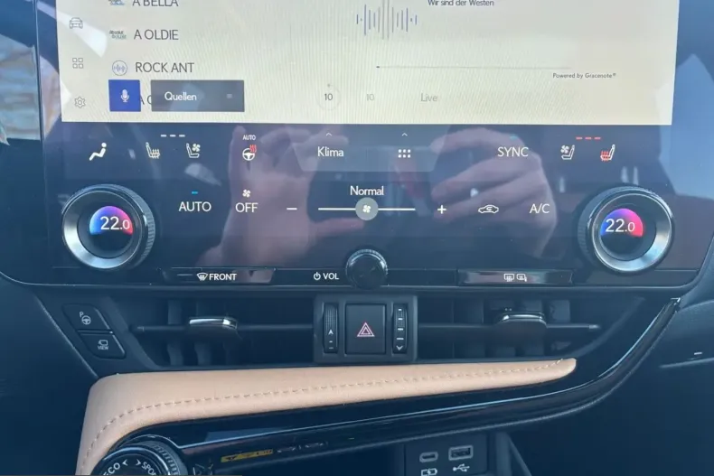 Lexus NX 350h din 2024 cu 9.618 km - oferta LEX201076 - foto 28