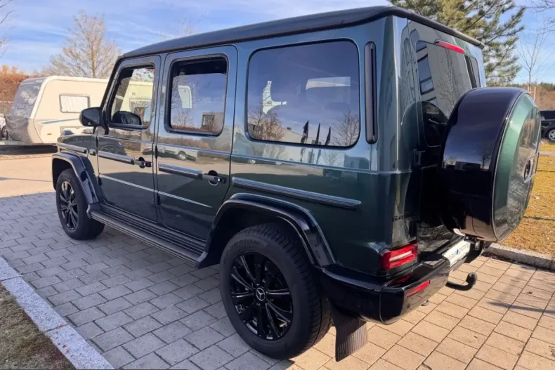Mercedes-Benz G 400 (Clasa G) din 2024 cu 29.200 km - oferta MER201077 - foto 5