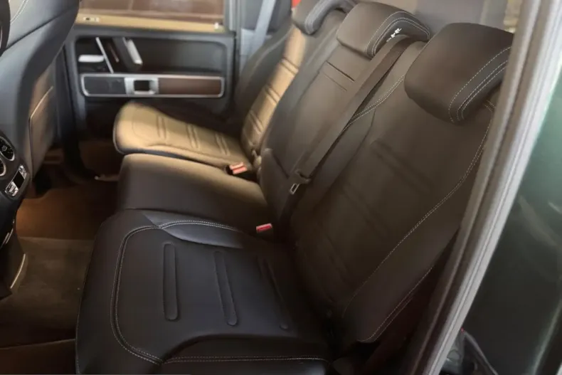 Mercedes-Benz G 400 (Clasa G) din 2024 cu 29.200 km - oferta MER201077 - foto 21