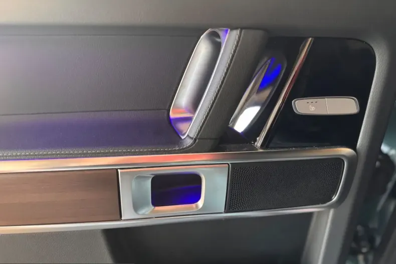 Mercedes-Benz G 400 (Clasa G) din 2024 cu 29.200 km - oferta MER201077 - foto 24