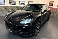 Porsche Cayenne din 2025 cu 22.000 km - oferta POR201079 - foto 1