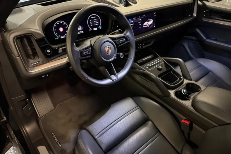 Porsche Cayenne din 2025 cu 22.000 km - oferta POR201079 - foto 17