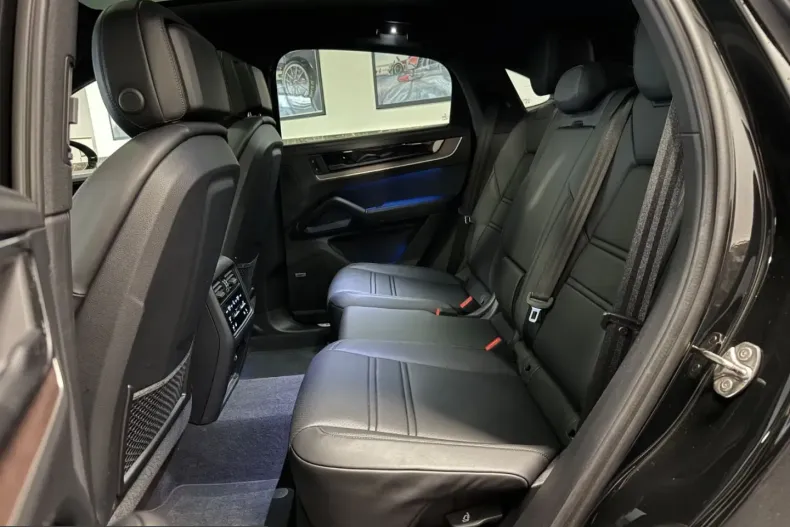 Porsche Cayenne din 2025 cu 22.000 km - oferta POR201079 - foto 22