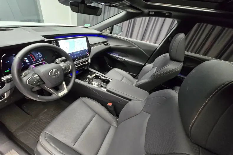 Lexus RX 450 din 2024 cu 23.828 km - oferta LEX201084 - foto 6