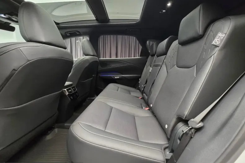 Lexus RX 450 din 2024 cu 23.828 km - oferta LEX201084 - foto 12